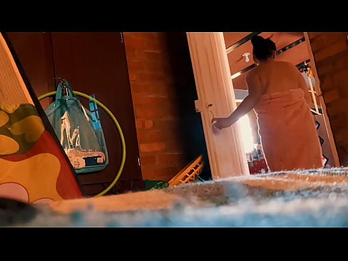 ❤️ Stric me prati pod tuš, ševi me dok se tuširam. ❤ Porno fb kod nas hr.pornplaybb.ru ☑